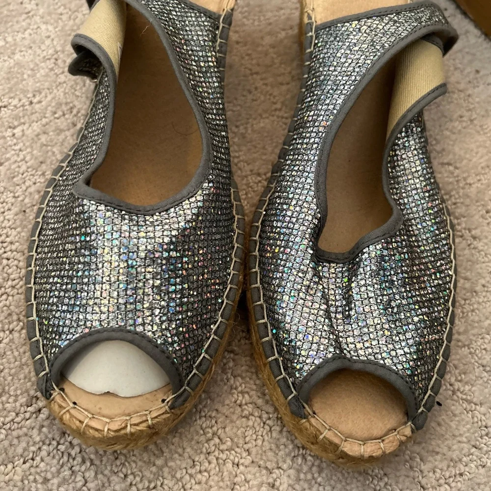Metallic espadrilles. - Picture 7 of 10